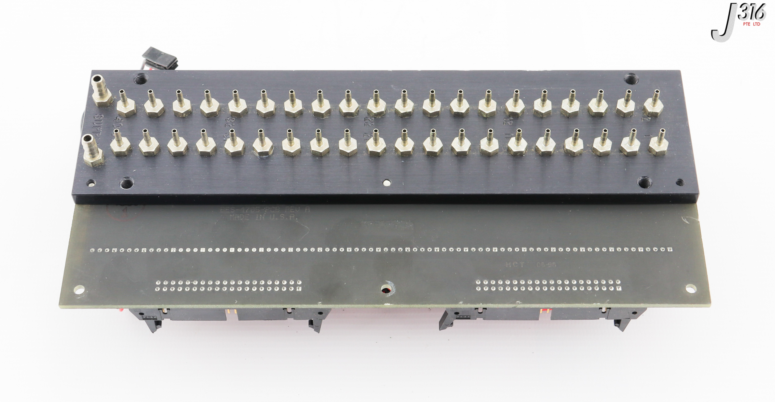 32902 APPLIED MATERIALS PNEUMATIC MANIFOLD ASSY, CHAMBER GAS PANEL